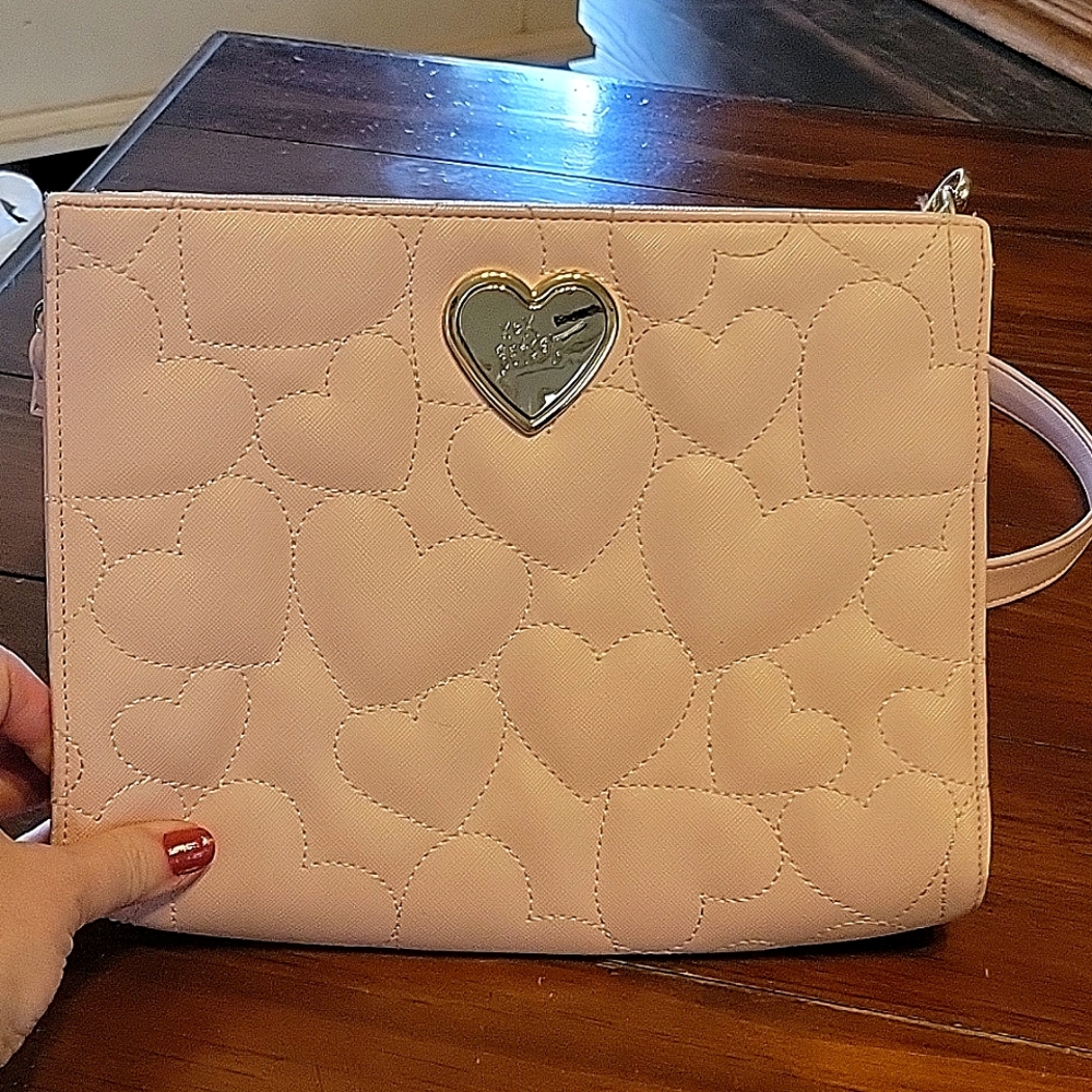 💗 BETSEY JOHNSON PURSE